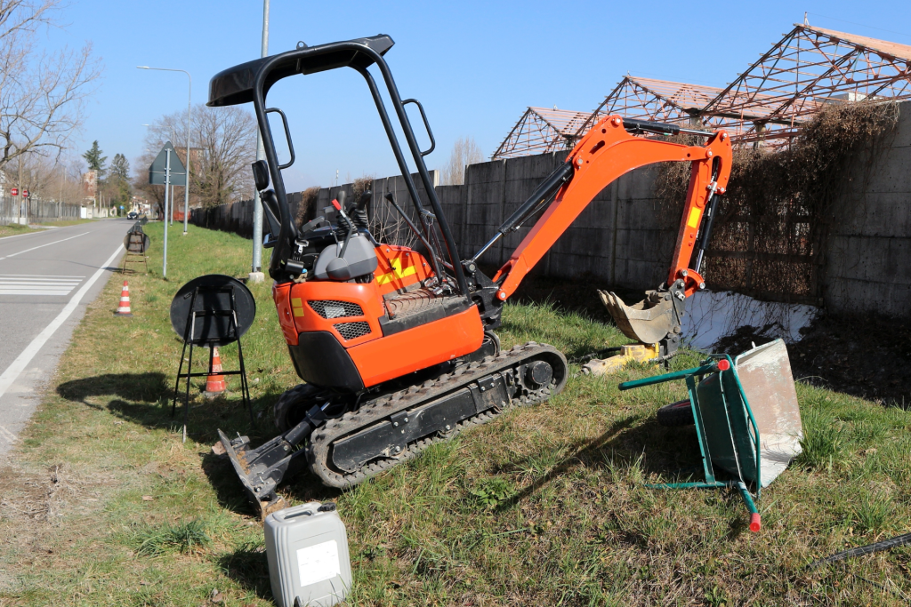 How To Work Safely On A Slope With An Excavator